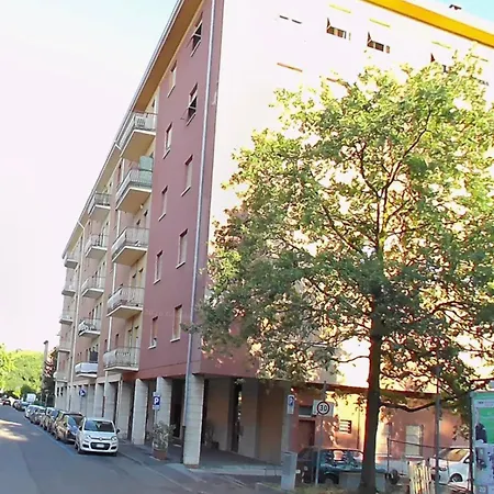 Privat bolig Olimpia Tranquillo Con Ampio Terrazzo Al Sole E Parcheggio Gratuito *