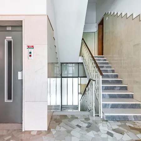 Privat bolig Olimpia Tranquillo Con Ampio Terrazzo Al Sole E Parcheggio Gratuito Reggio Emilia